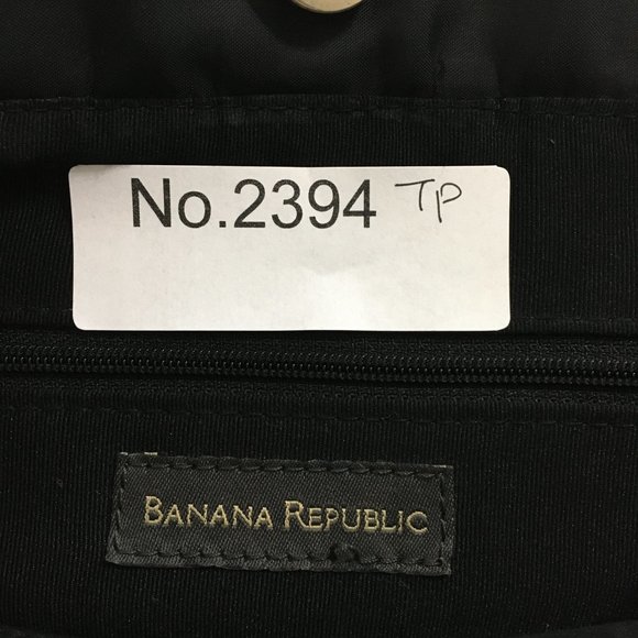 Banana Republic Vintage Nylon Shoulder Bag Tote Black Magnetic Closure Sz Medium - Picture 16 of 16